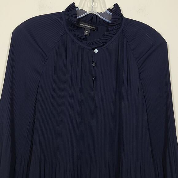 Banana Republic Pleasant Pleated Blouse Blue - Picture 2 of 8
